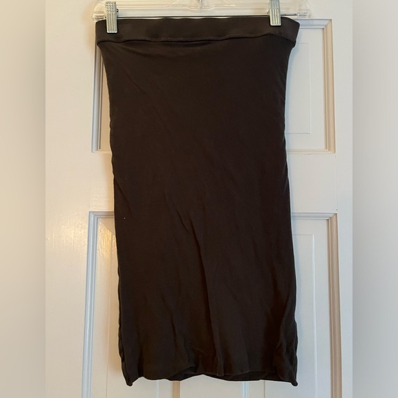 James Perse standard fitting skirt, brown in color-very...